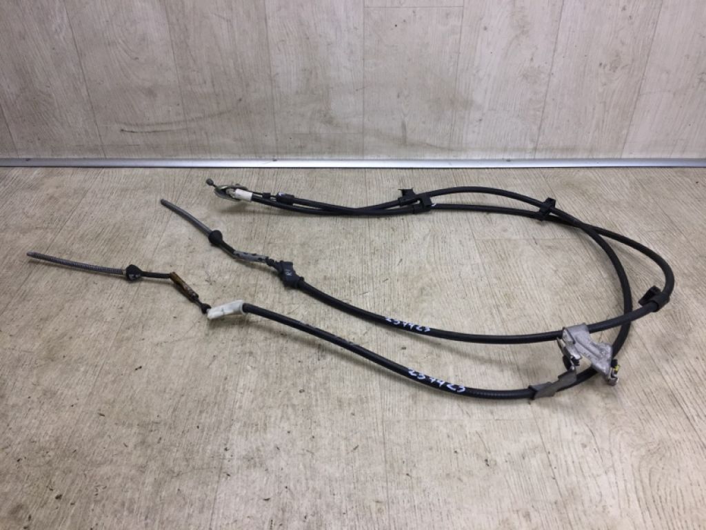 BV6Z-2A603-C | Трос стояночного тормоза задн. FORD FOCUS 10-18