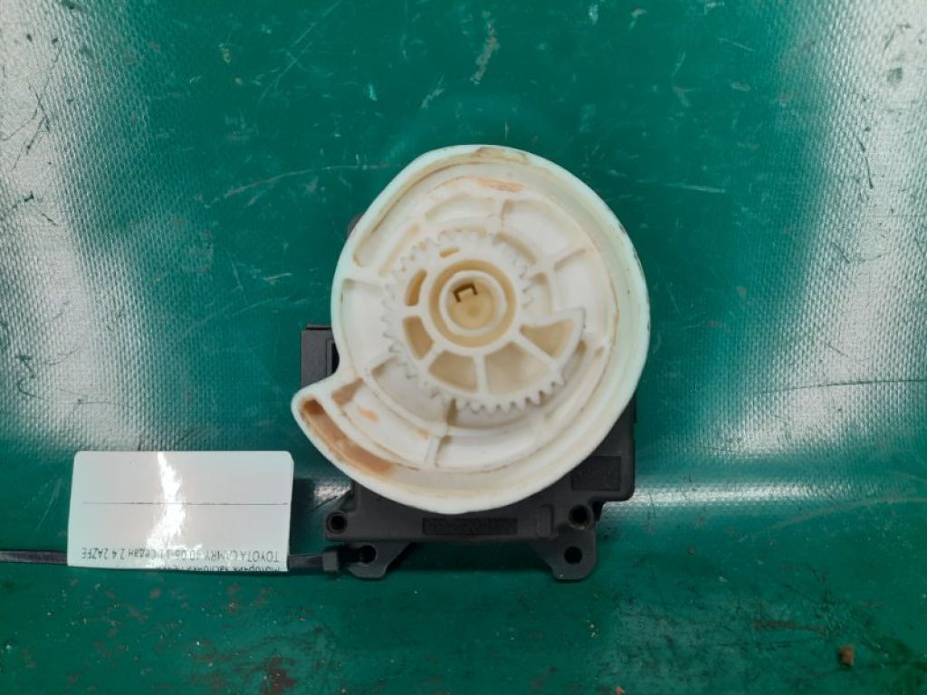 87106-07110 | Моторчик заслонки печки TOYOTA CAMRY 40 06-11