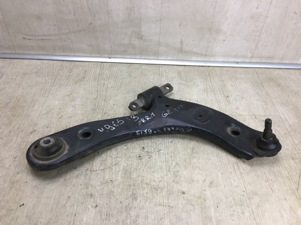 45201-57L01 | Рычаг передней подвески нижний прав. SUZUKI KIZASHI 09-14