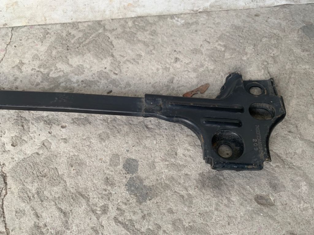 74180-TZ3-A00 | Розпірка кузова передн. ACURA TLX 14-17 - Фото 2