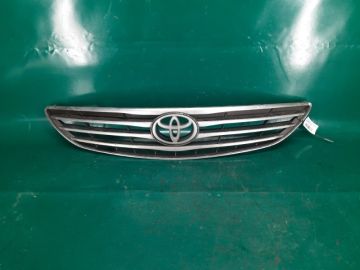 Решетка радиатора TOYOTA CAMRY 30 02-06