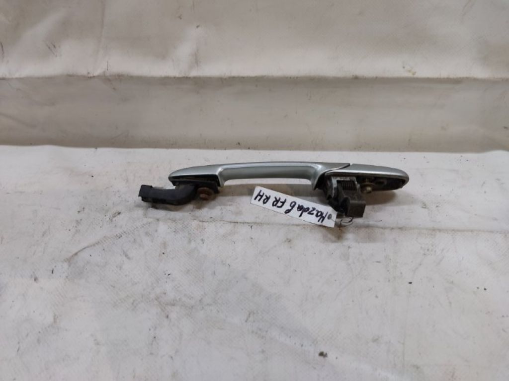 GJ6E-58-410H88 | Ручка двери наружная передн. прав. MAZDA 6 GG 02-07 - Фото 2