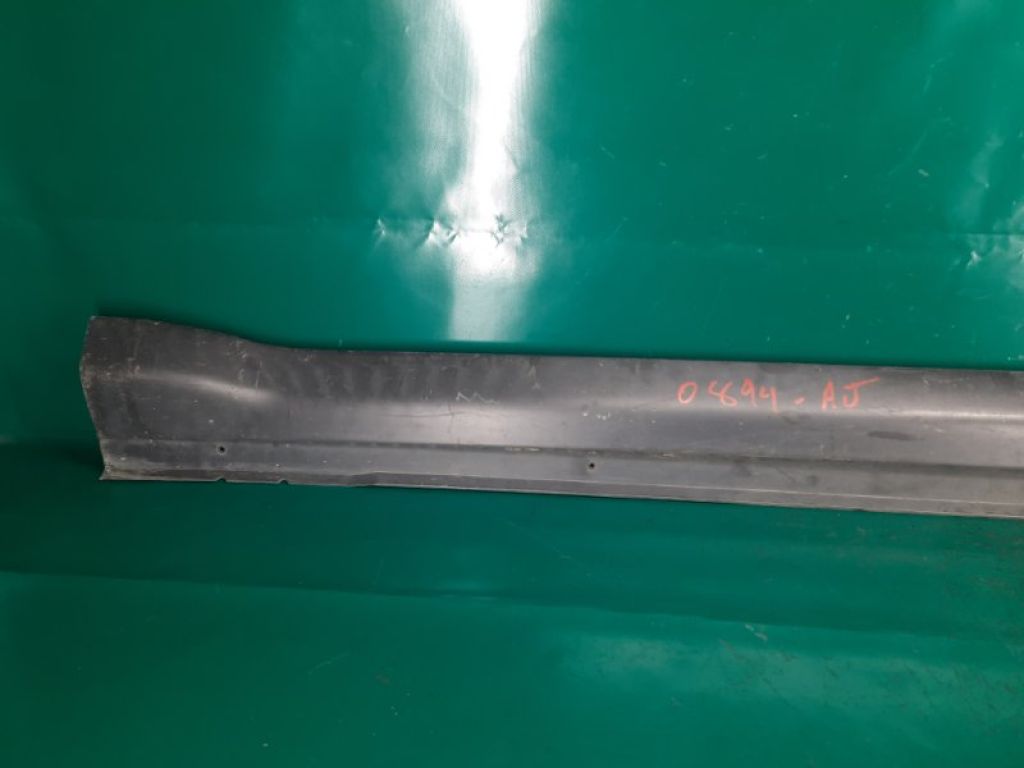 6512A026 | Накладка порога наружная прав. MITSUBISHI OUTLANDER XL 05-13 - Фото 3