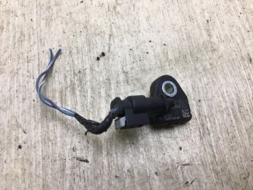 Датчик удара передн. лев. CHRYSLER 200 14-16