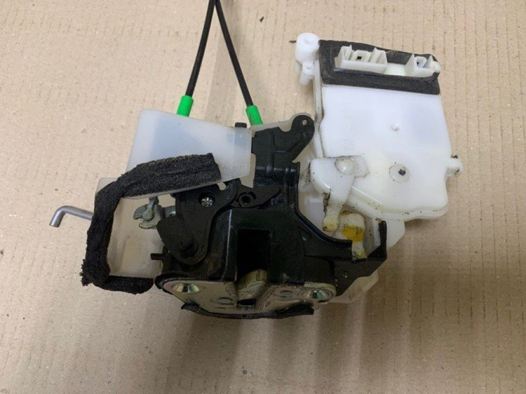 TD11-73-310D | Замок двері задн. лів. MAZDA CX-9 06-16 - Фото 2