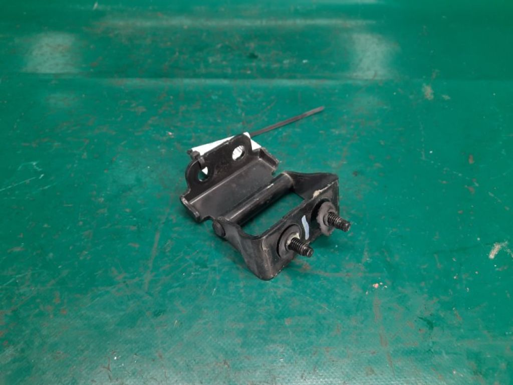 90400-1AA0A | Петля кришки багажника прав. NISSAN MURANO Z51 07-14