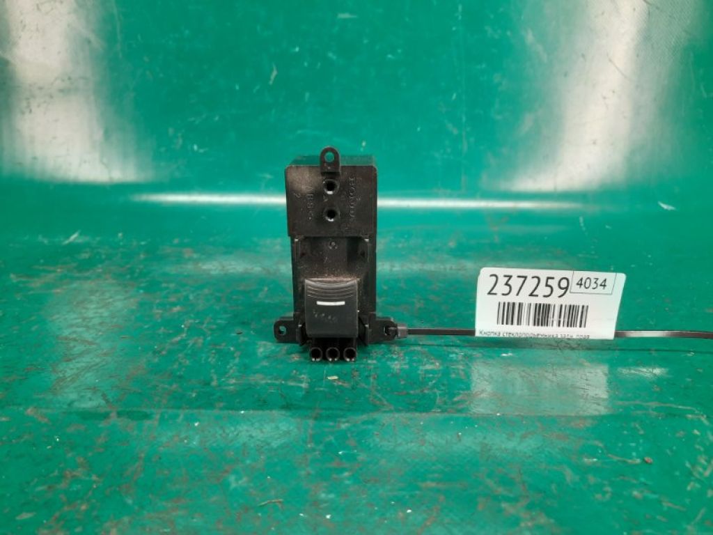 35770-TZ6-H01 | Кнопка склопідіймача задн. прав. ACURA MDX (YD3) 13-21
