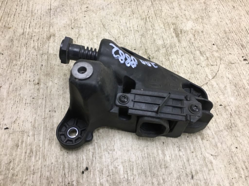 68247259AA | Кронштейн кріплення передньої панелі лів. CHRYSLER 200 14-16 - Фото 2