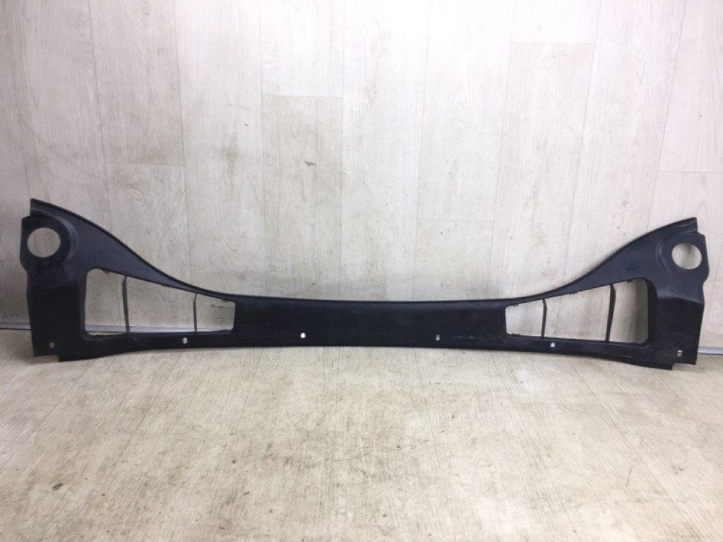 BM51-A02216-AF | Пластик під лобове скло / Жабо FORD FOCUS 10-18