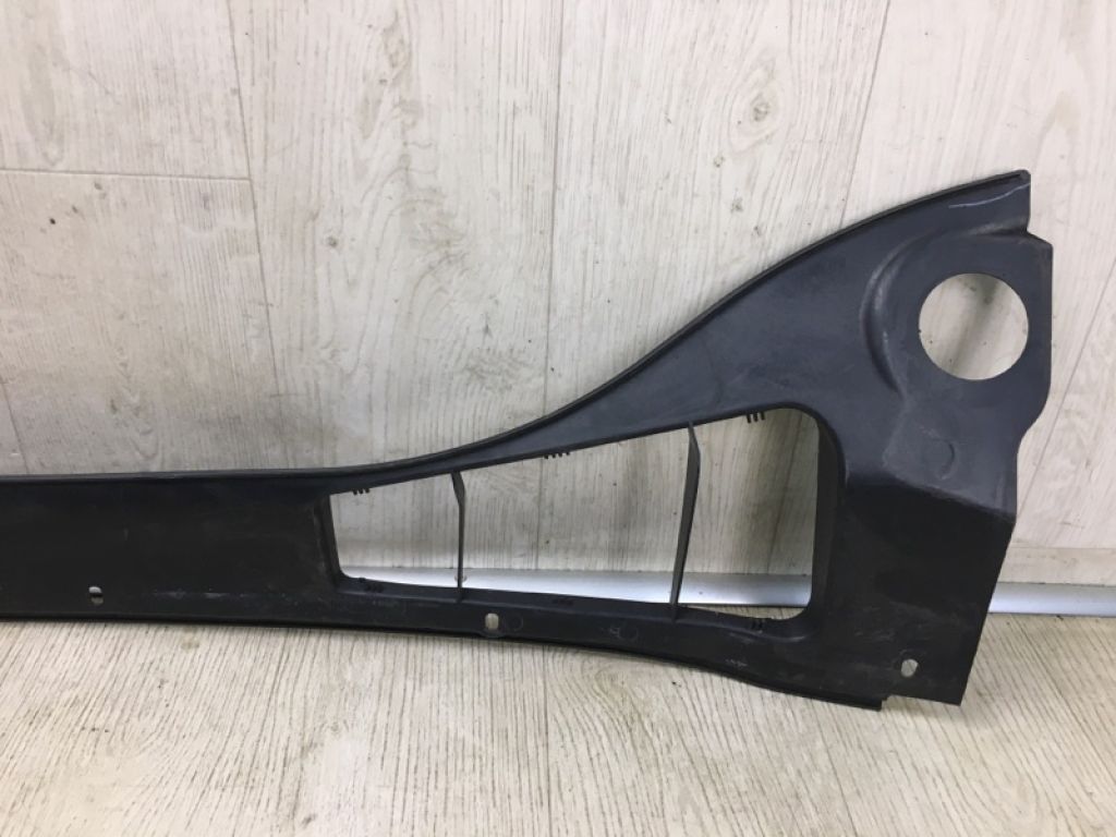 BM51-A02216-AF | Пластик під лобове скло / Жабо FORD FOCUS 10-18 - Фото 4