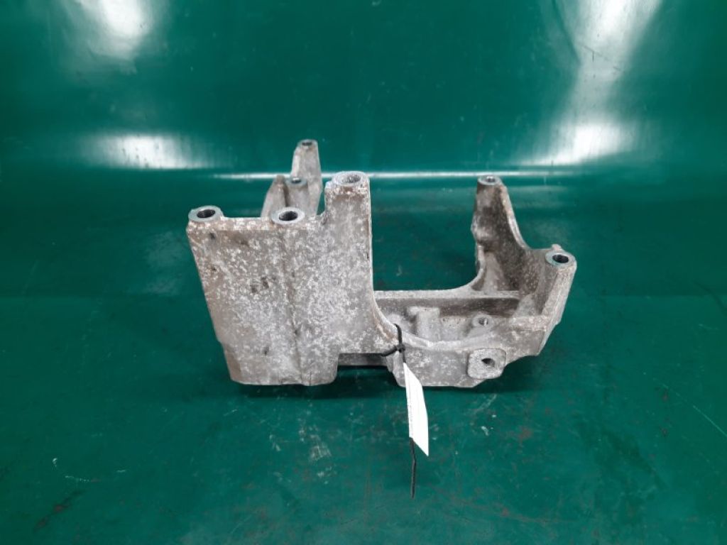 13507-JA00A | Кронштейн двигателя NISSAN ROGUE 08-15 - Фото 5