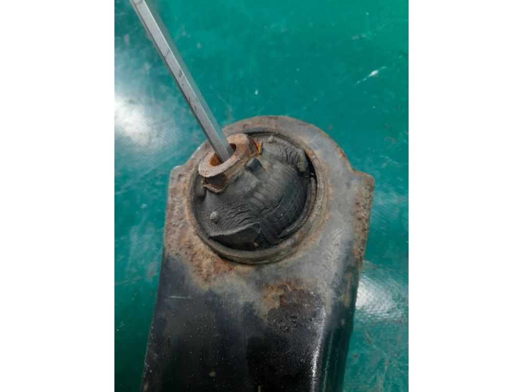 54501-JG00B | Рычаг передней подвески нижний лев. NISSAN ROGUE 08-15 - Фото 4