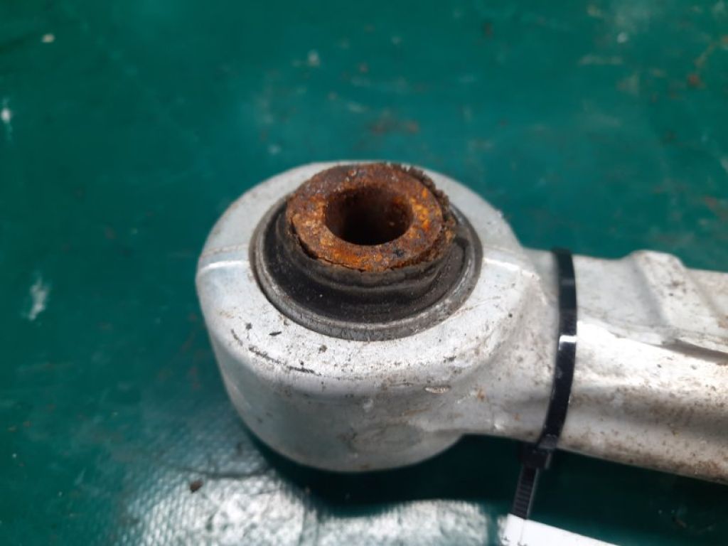 55121-JD00B | Важіль задньої підвіски поперечний верхній лів. NISSAN ROGUE 08-15 - Фото 6