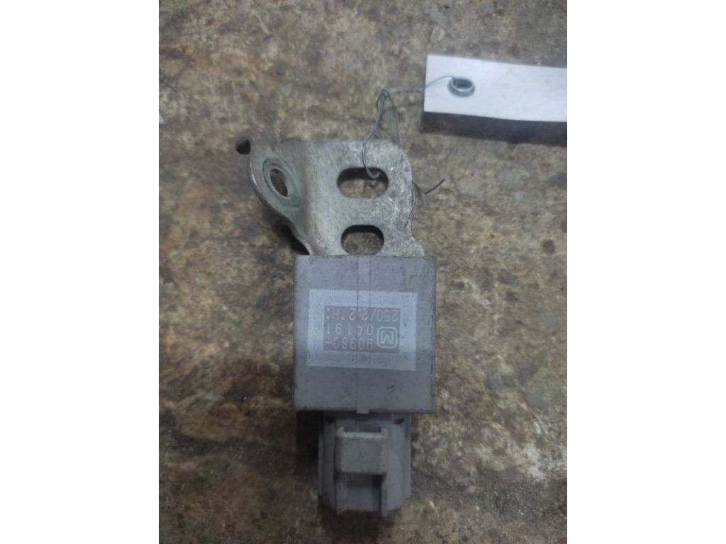 90980-04191 | Датчик тиску кондиціонера TOYOTA CAMRY 40 06-11