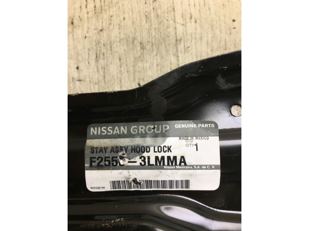 F2550-3LMMA | Кронштейн крепления передней панели NISSAN NV200 USA 13- - Фото 4