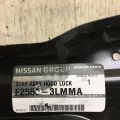 F2550-3LMMA | Кронштейн крепления передней панели NISSAN NV200 USA 13- - Превью 4