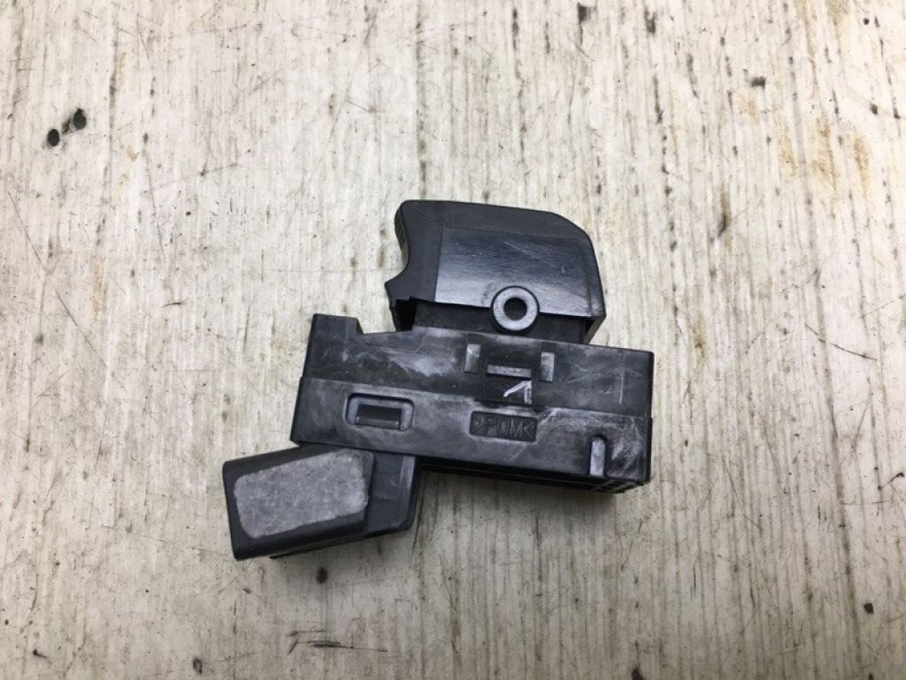 37995-62J00 | Кнопка стеклоподъемника задн. лев. SUZUKI SX4 06-13 - Фото 2