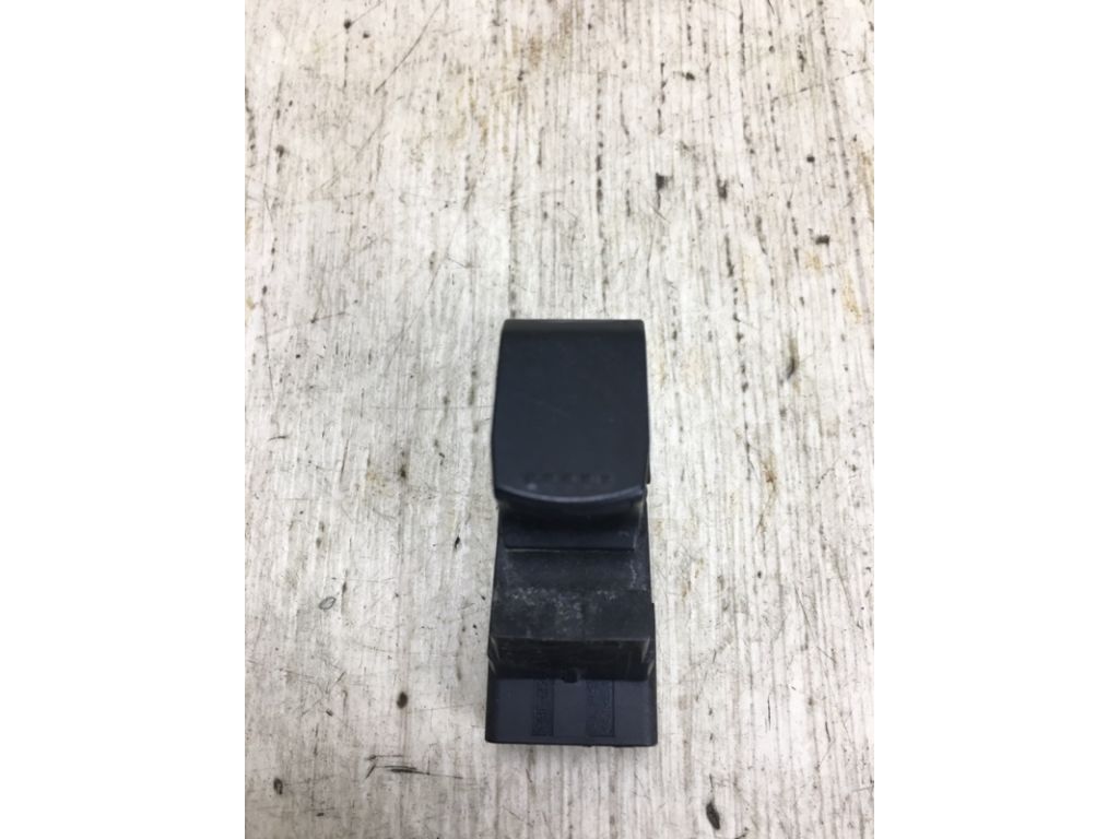 37995-62J00 | Кнопка стеклоподъемника задн. лев. SUZUKI SX4 06-13 - Фото 6