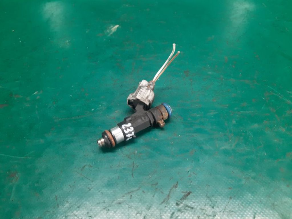 16600-JA000 | Форсунка паливна NISSAN ROGUE 08-15