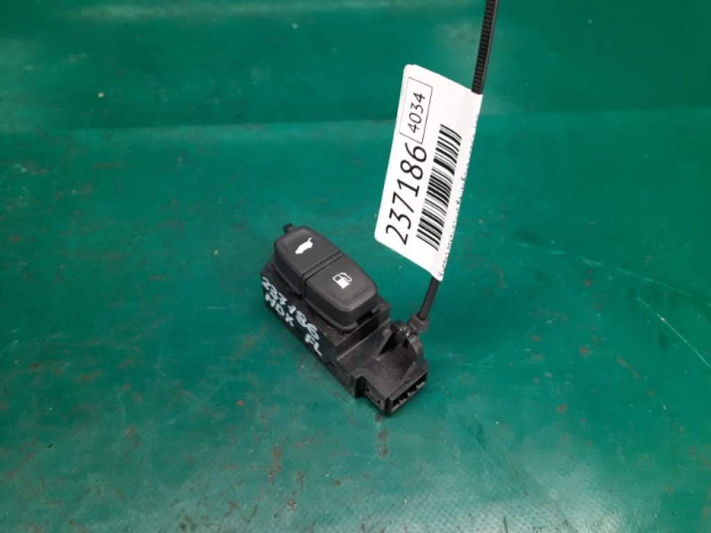 35800-TZ5-A01 | Кнопка открывания бензобака передн. лев. ACURA MDX (YD3) 13-21