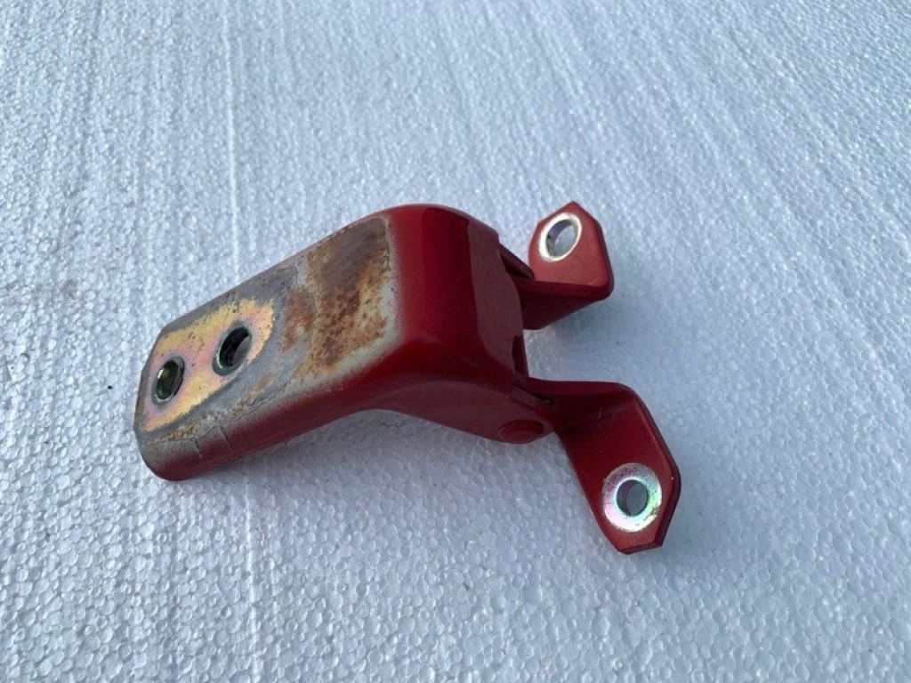 69320-65J00 | Петля двері нижня передн. прав. SUZUKI GRAND VITARA 05-15 - Фото 2