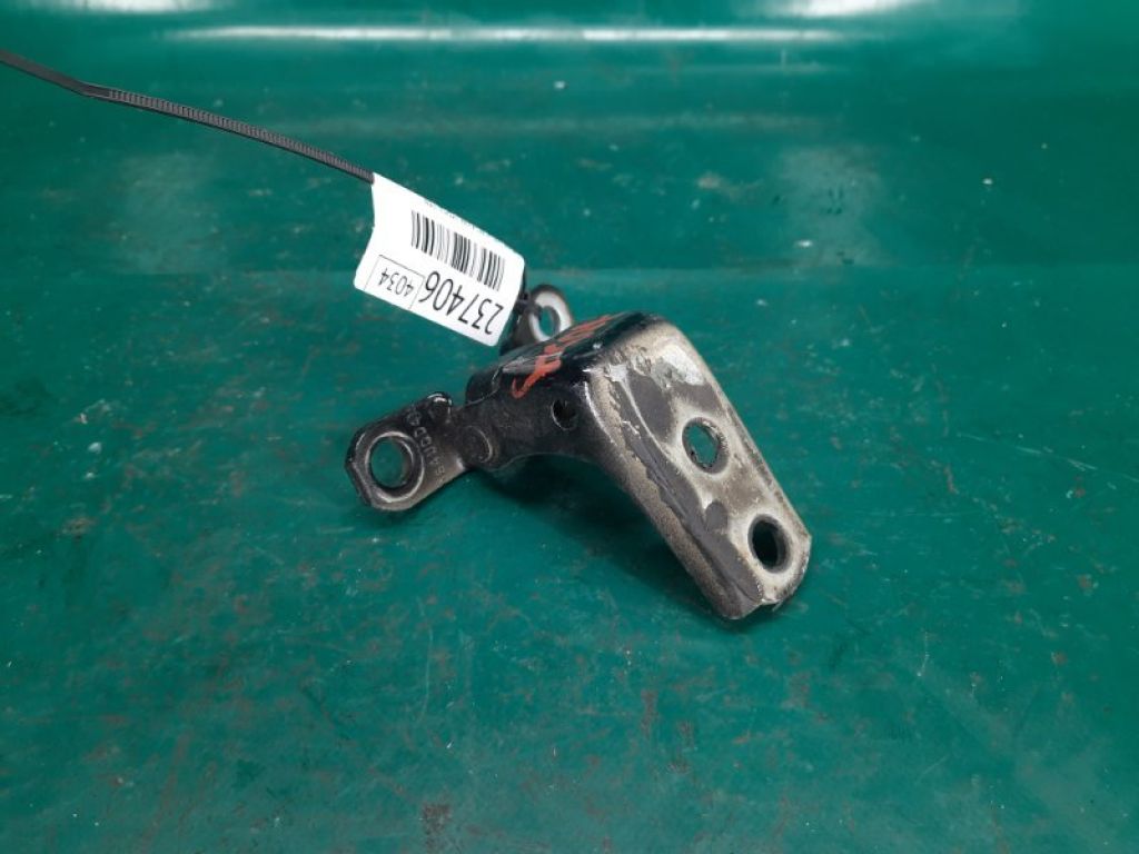 67450-SNE-A01ZZ | Петля двері верхня передн. лів. ACURA MDX (YD3) 13-21