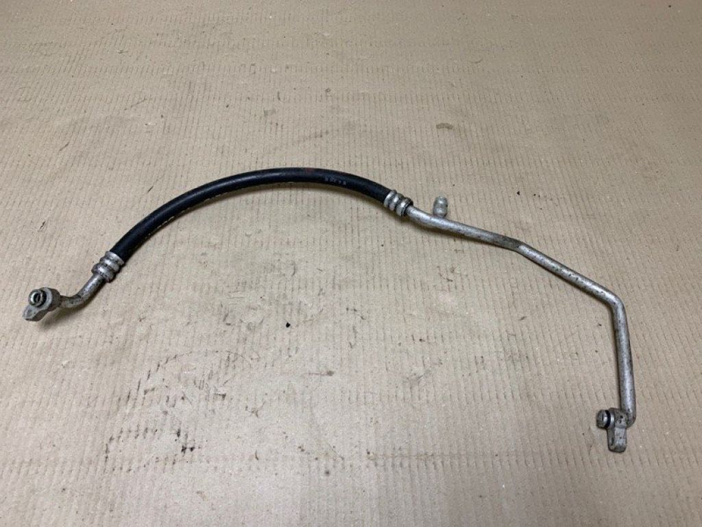 95720-64J20 | Трубка кондиціонеру SUZUKI GRAND VITARA 05-15 - Фото 2