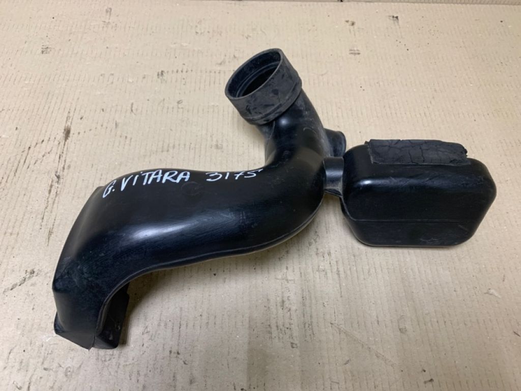 13820-66J00 | Воздухозаборник SUZUKI GRAND VITARA 05-15