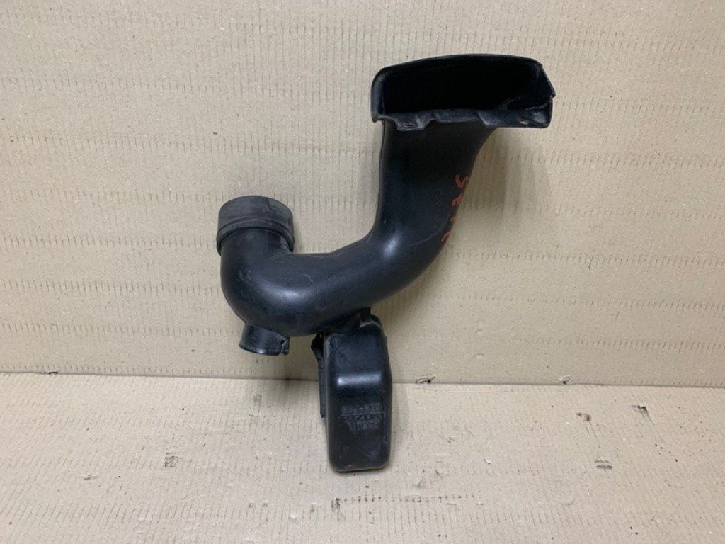 13820-66J00 | Воздухозаборник SUZUKI GRAND VITARA 05-15 - Фото 2