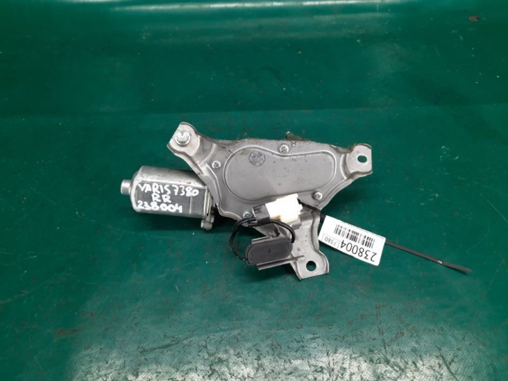 85130-52170 | Моторчик склоочисника задн. TOYOTA YARIS 05–11