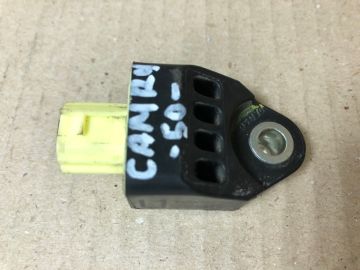 Датчик удару передн. прав. TOYOTA CAMRY 50 12-15