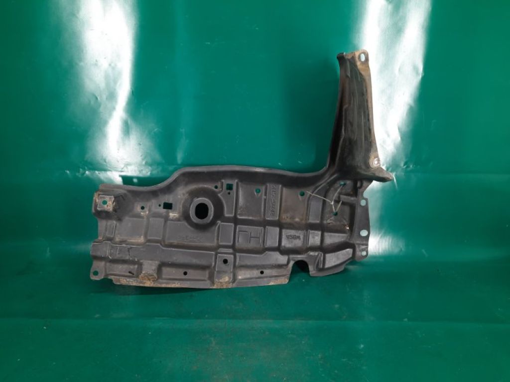 51442-52110 | Захист двигуна лів. TOYOTA YARIS 05–11 - Фото 2