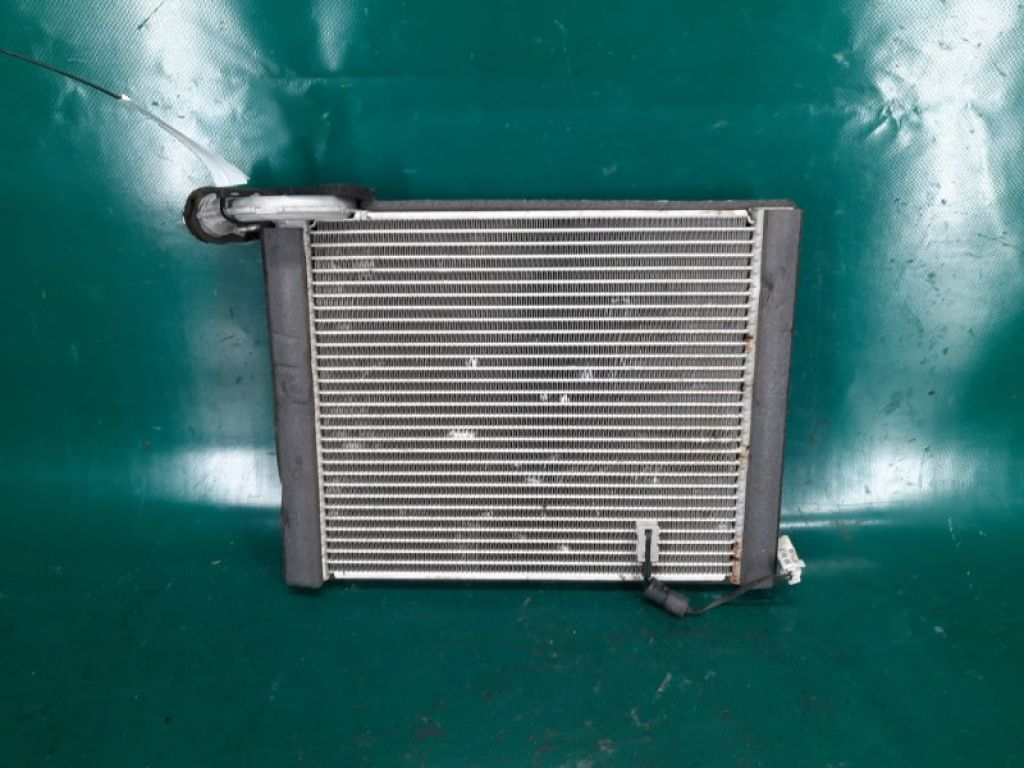88501-52101 | Випарник кондиціонера TOYOTA YARIS 05–11