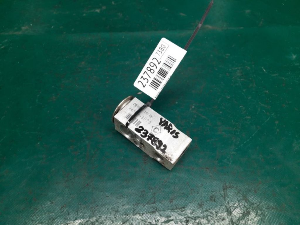 88515-26070 | Клапан кондиціонера TOYOTA YARIS 05–11