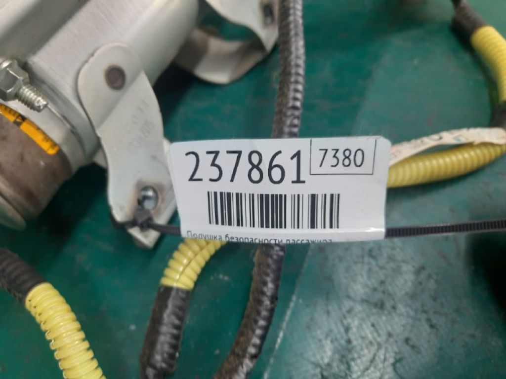 73960-52030 | Подушка безпеки пасажира TOYOTA YARIS 05–11 - Фото 2