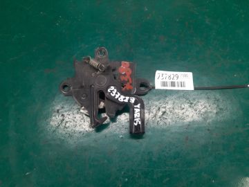Замок капоту TOYOTA YARIS 05–11