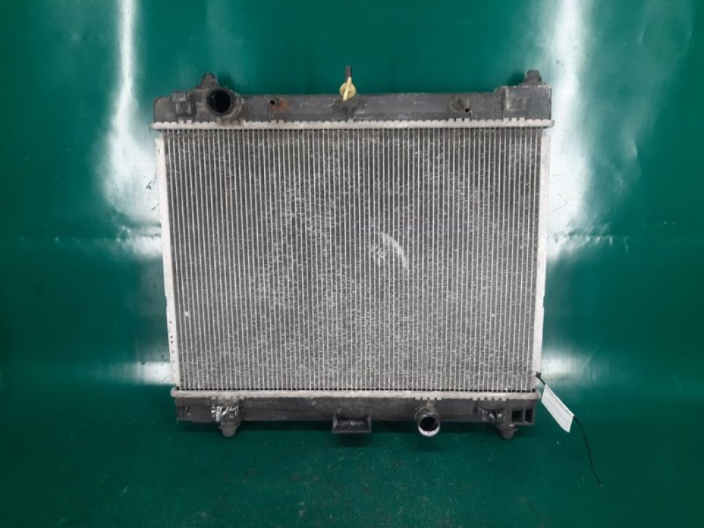 16400-21300 | Радіатор основний TOYOTA YARIS 05–11