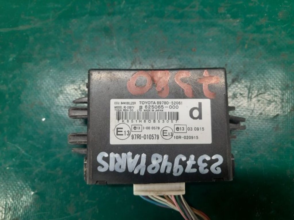 89780-52061 | Блок іммобілайзера TOYOTA YARIS 05–11