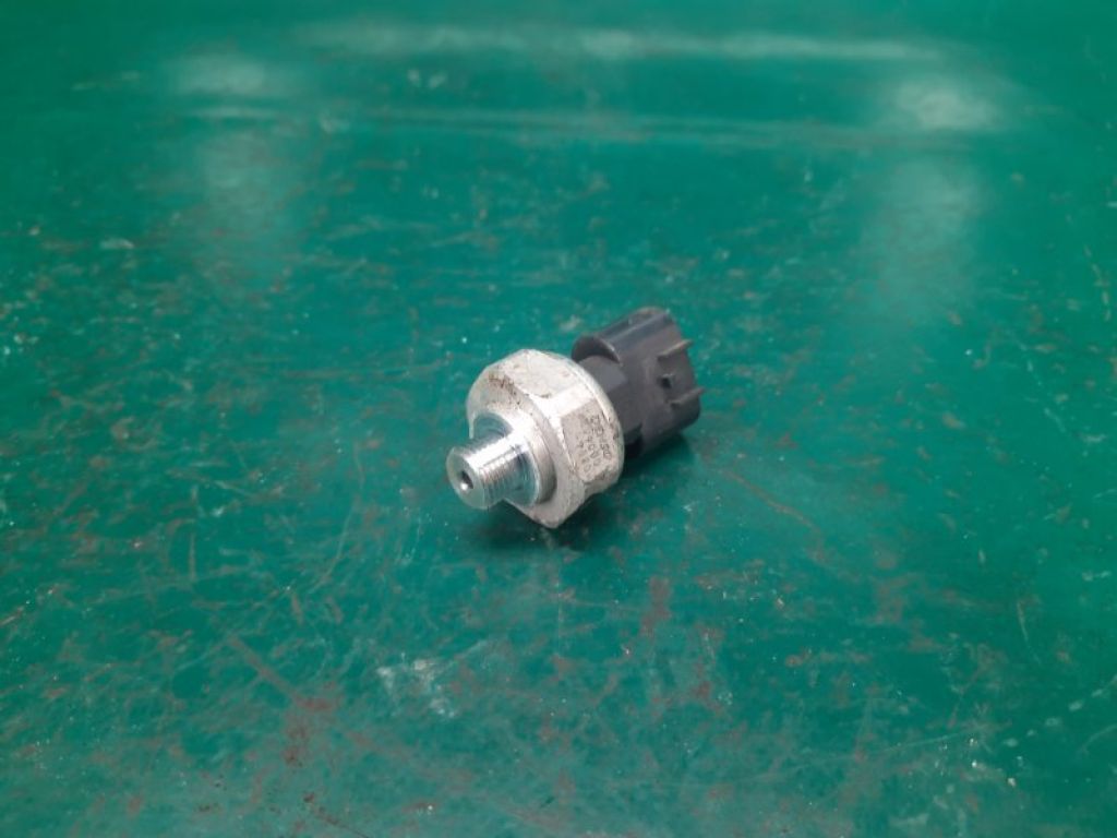 Датчик тиску кондиціонера TOYOTA YARIS 05–11