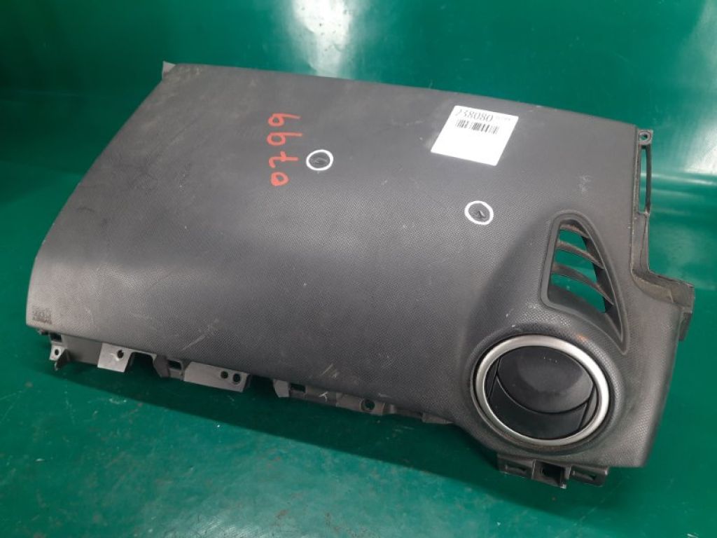 BP4K-57-K50D | Подушка безпеки пасажира MAZDA 3 BK 03-08 - Фото 4