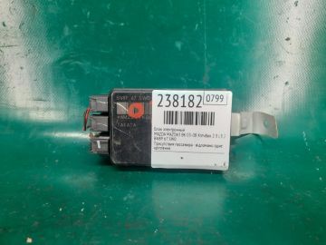 Блок электронный MAZDA 3 BK 03-08