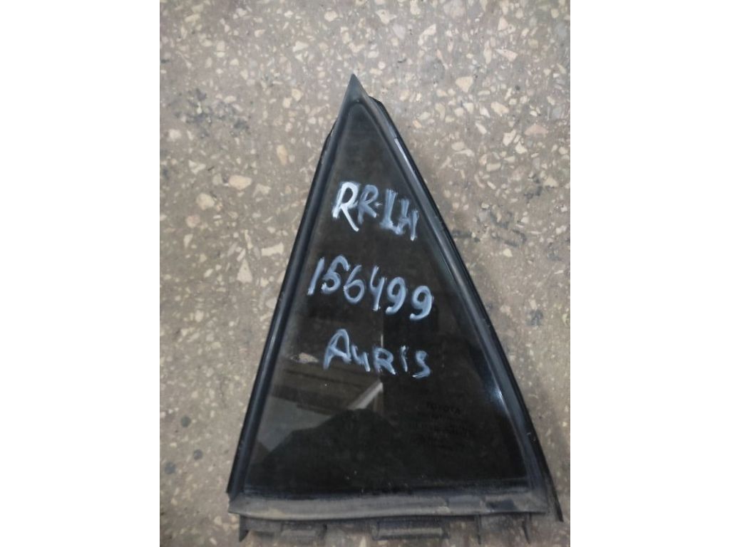 68124-02170 | Стекло двери глухое задн. лев. TOYOTA AURIS 06-12
