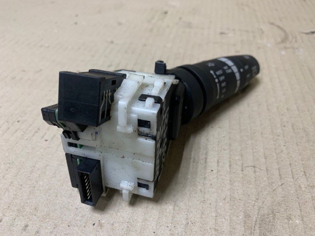 25260-JM00E | Підрульовий перемикач прав. NISSAN ROGUE 08-15 - Фото 3