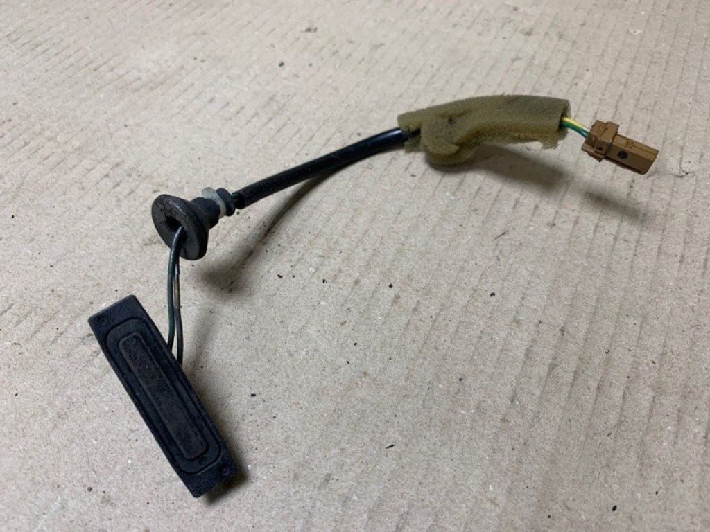 25380-JM01A | Кнопка відкриття багажника зовнішня NISSAN ROGUE 08-15