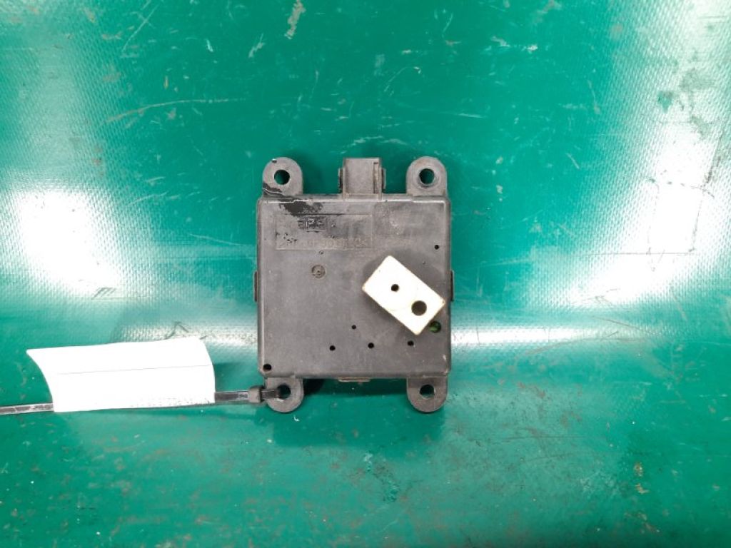 27731-AL500 | Моторчик заслінки пічки NISSAN ROGUE 08-15