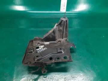 Полка аккумулятора TOYOTA YARIS 05–11