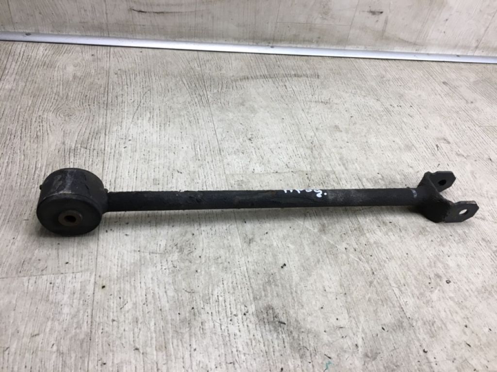 551102E101 | Важіль задньої підвіски поздовжній HYUNDAI TUCSON 04-10