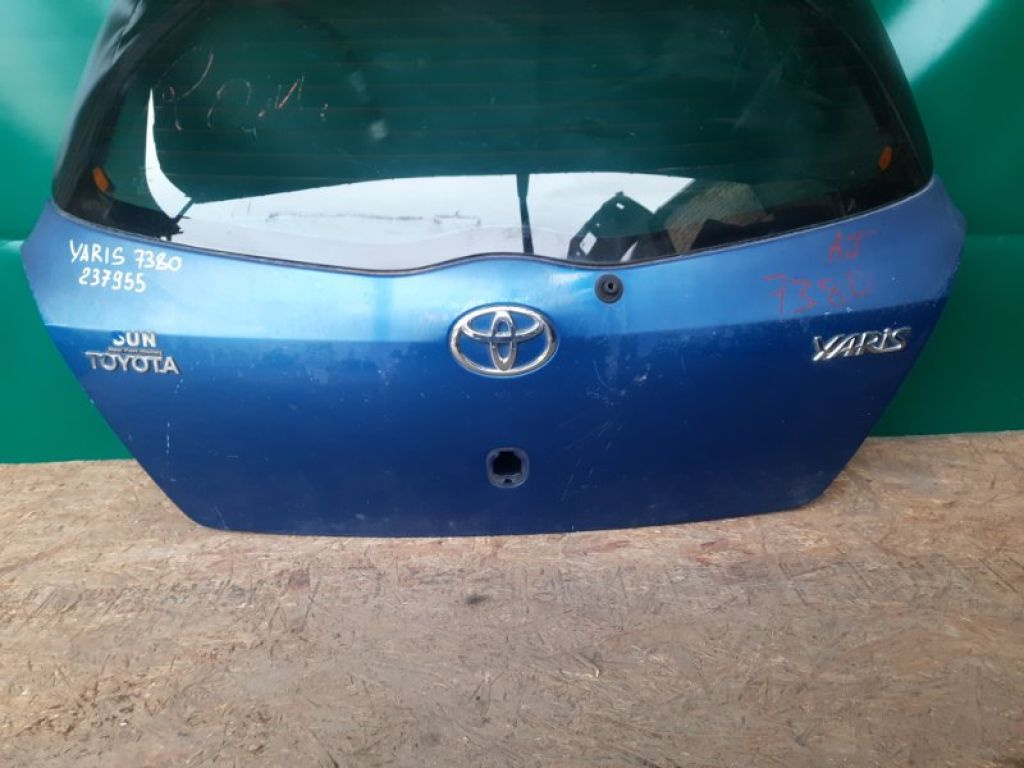 67005-52750 | Кришка багажника TOYOTA YARIS 05–11 - Фото 6