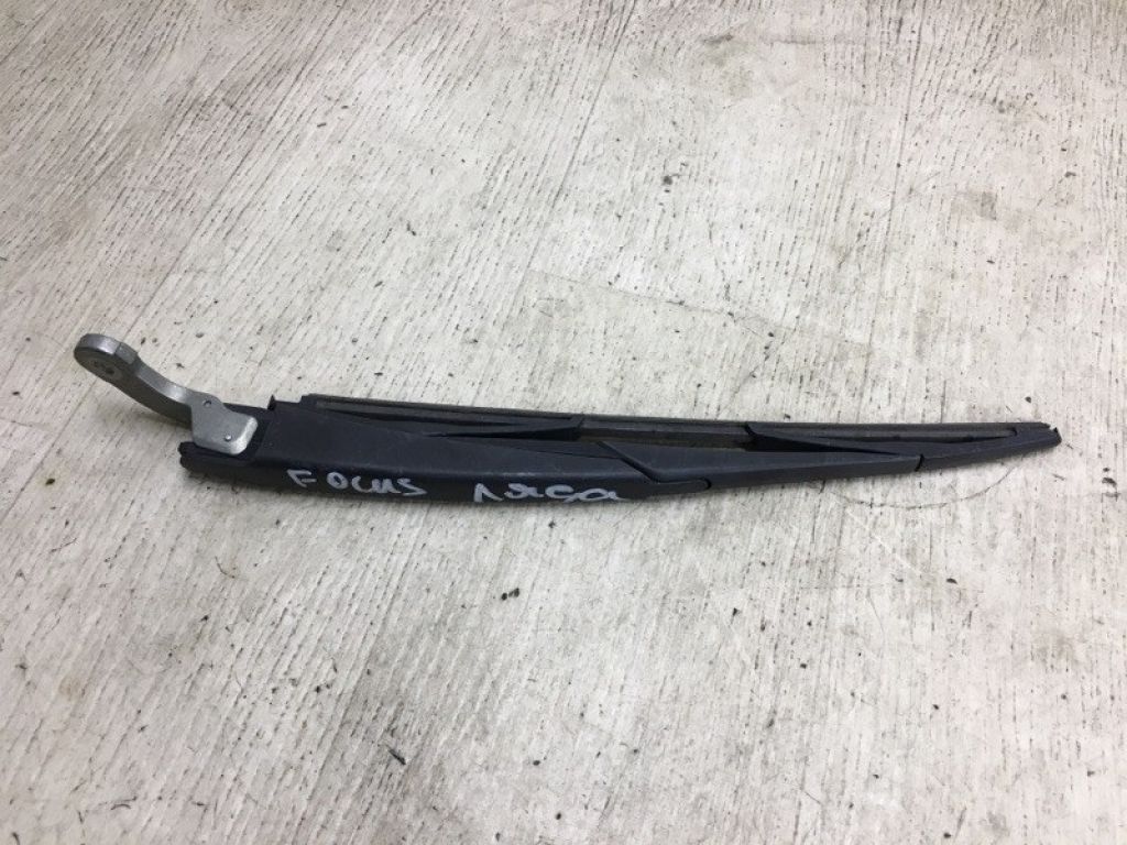 CV6Z-17526-C | Повідець склоочисника задній FORD FOCUS 10-18