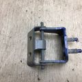 CP9Z-5842901-A | Петля крышки багажника лев. FORD FOCUS 10-18